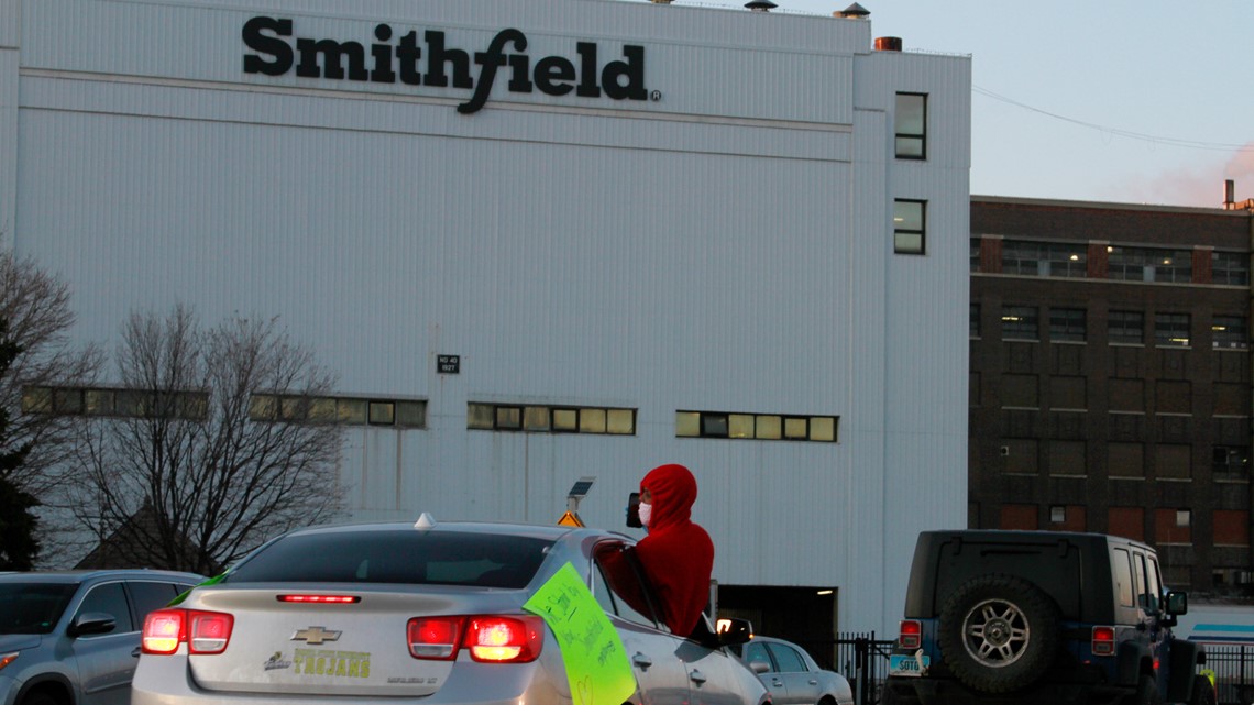 Featured image for Smithfield Fined $2M for Child Labor Violations in Minnesota