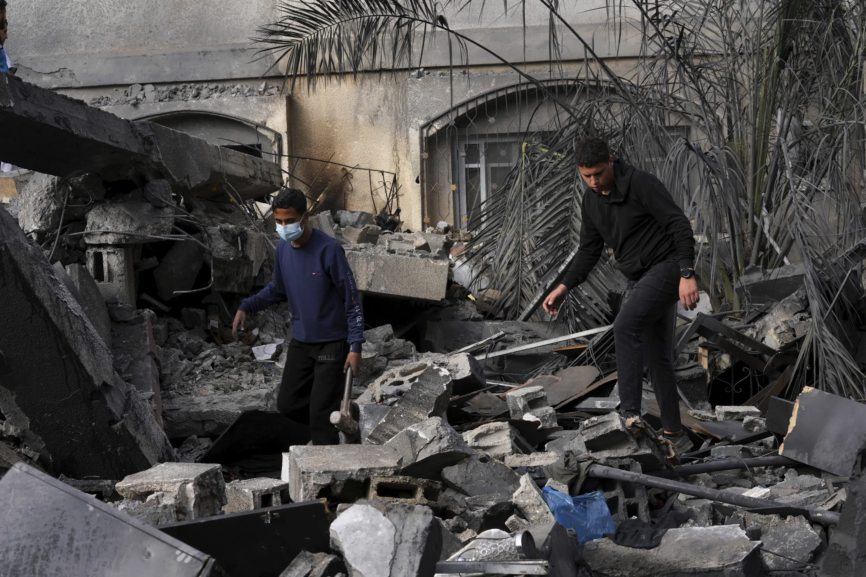 Israel eliminates militant leaders in Gaza amidst ongoing conflict.