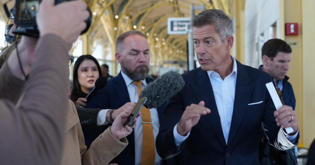 Featured image for FAA Shutdown Causes Massive Flight Cancellations and Delays