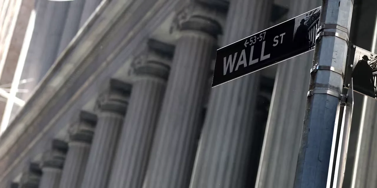 U.S. Markets Reach New Highs Amid Fed Rate Cut and Investor Optimism