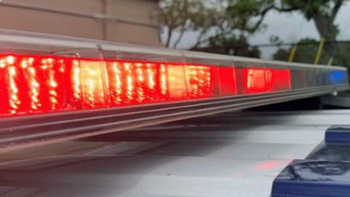 Teen Rescued from Kidnapper with 'Help Me' Sign