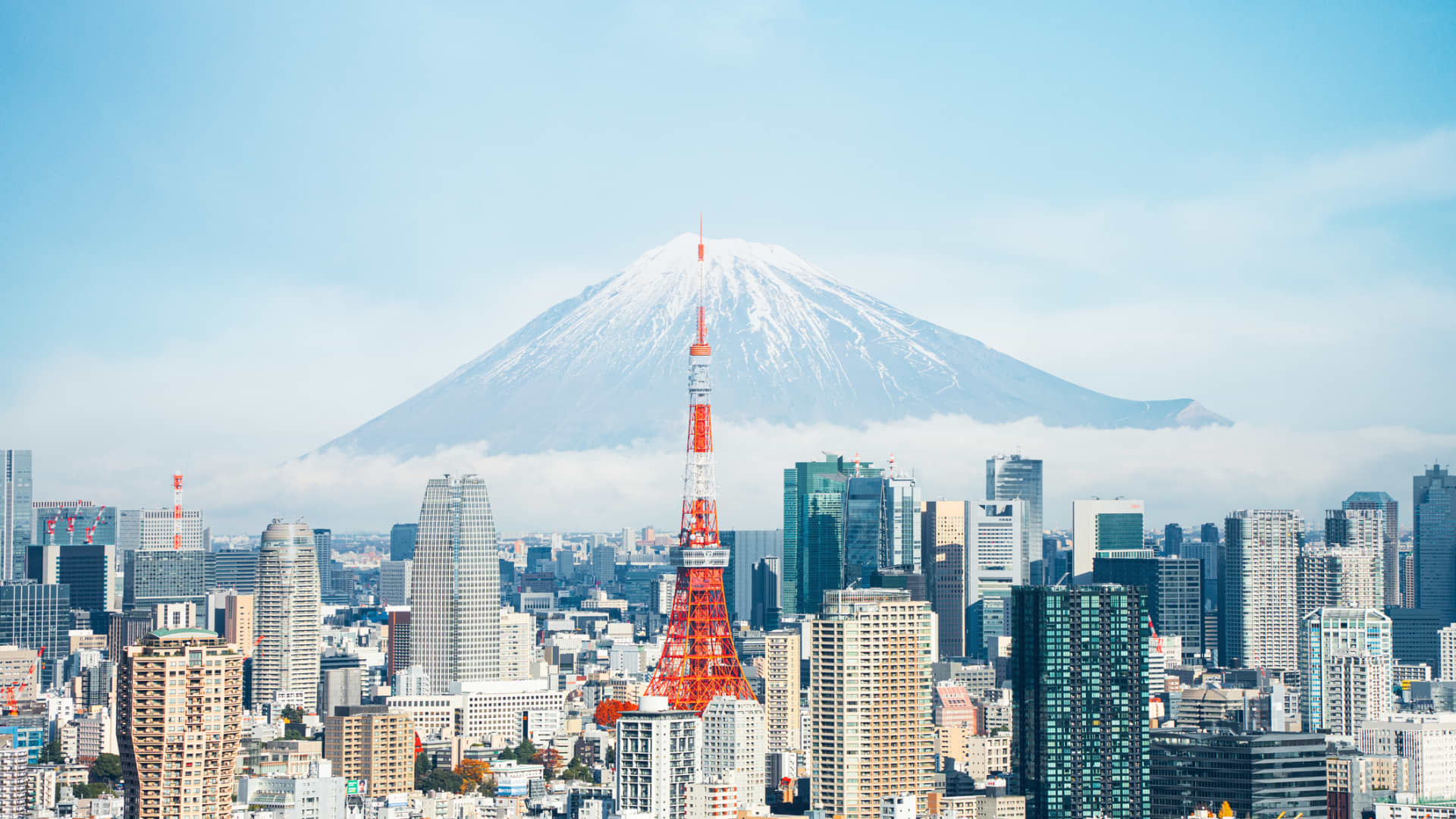 Japan's Economy Grows 0.9% in Q3 Amid Slower Pace and Stimulus Plans