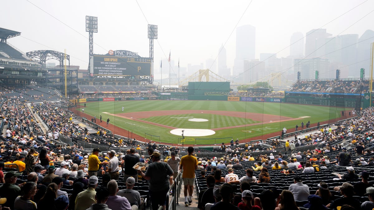 MLB's Controversial Decision: Pirates vs. Padres Game Delayed Due to Poor Air Quality
