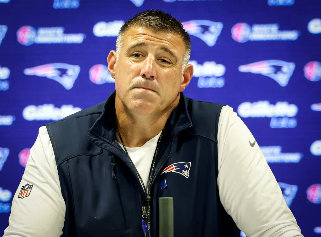 Featured image for Mike Vrabel's Impact on Patriots' Culture and Revival