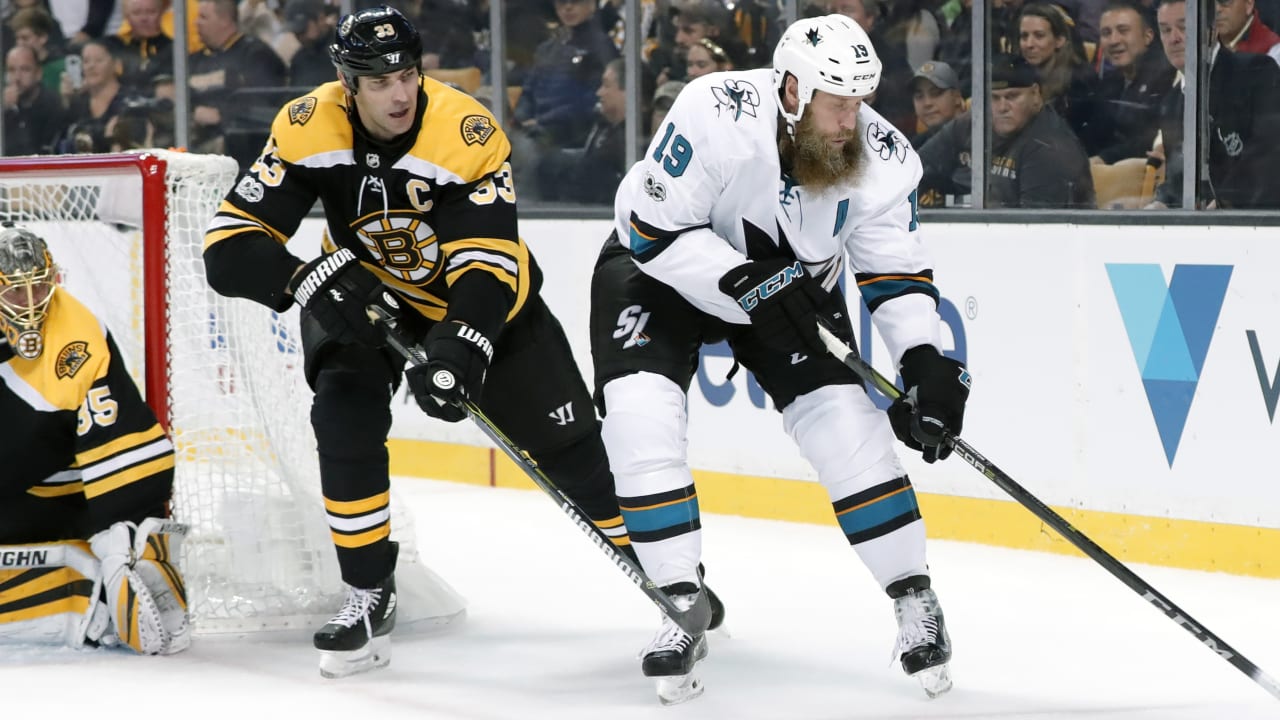 Featured image for Hockey Hall of Fame Class of 2025: Chara, Mogilny, and More