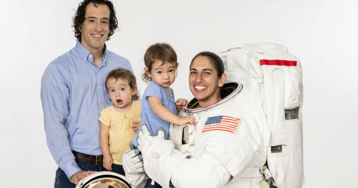 "Marine Mom of Twins Leads Crew to Space Station"