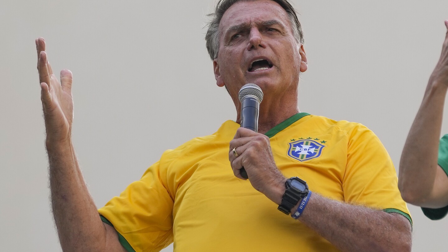 "Brazilian Military Leaders Reveal Bolsonaro's Plan to Overturn 2022 Election"
