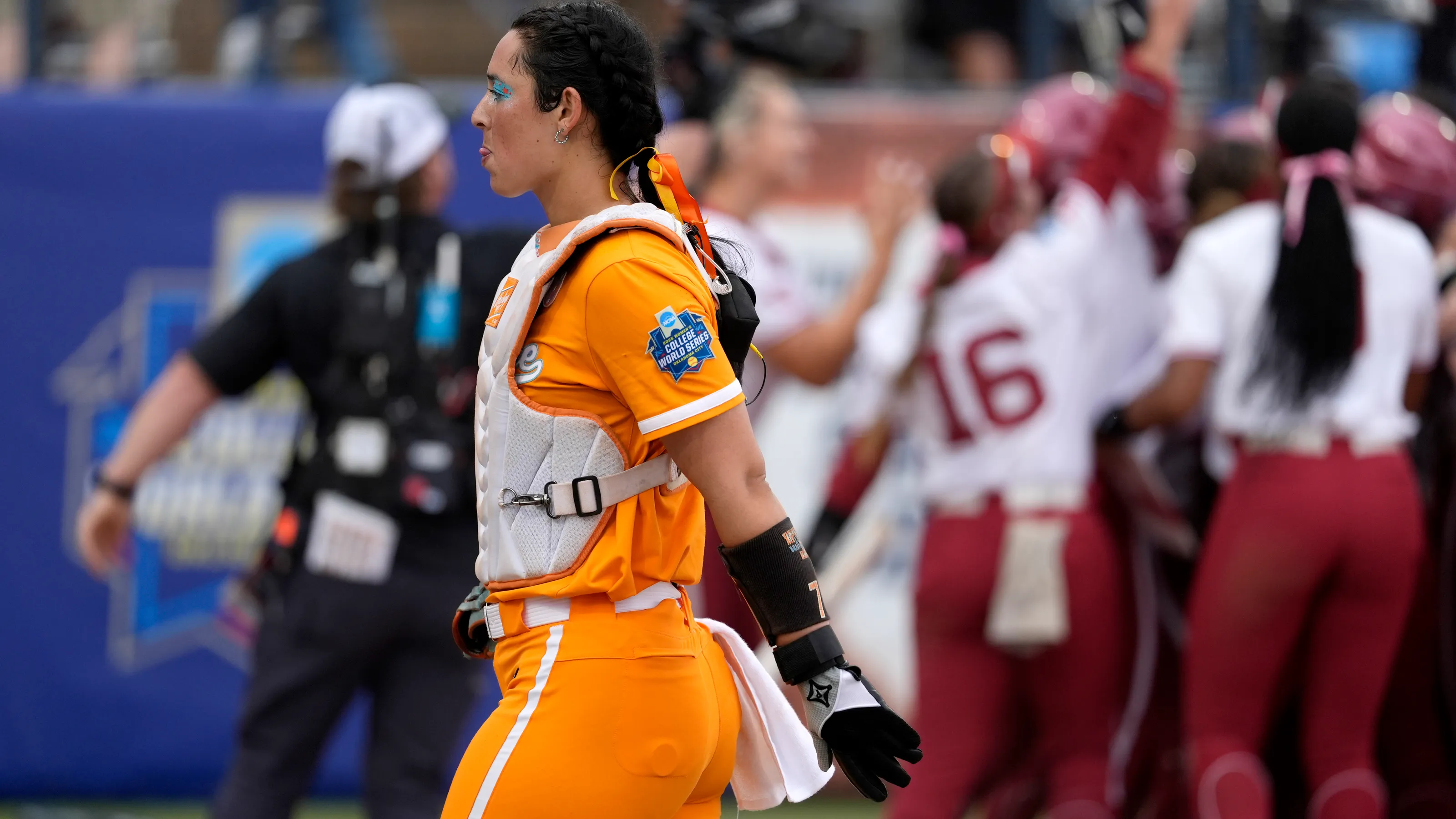 Featured image for Oklahoma Softball's Walk-Off Victory Highlights WCWS Action