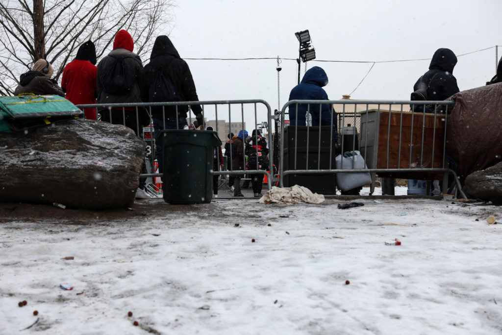 NYC Expands Curfew at Migrant Shelters After Times Square Shooting