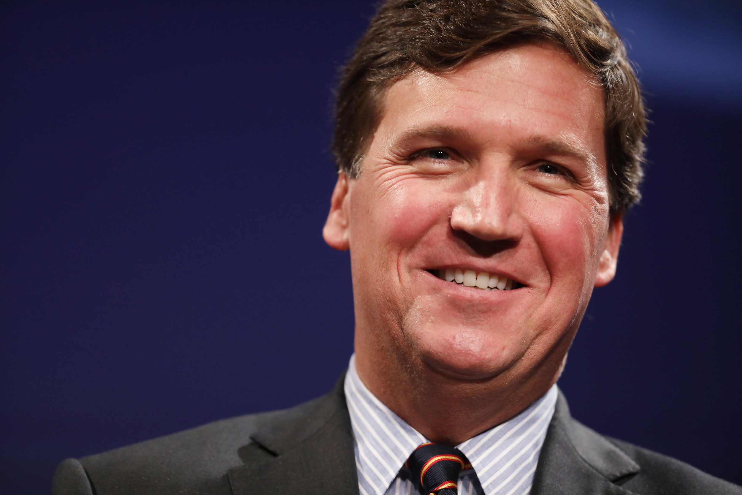 "Tucker Carlson's Visit to Moscow Sparks Speculation on Putin Interview Amid Russia-Ukraine Tensions"