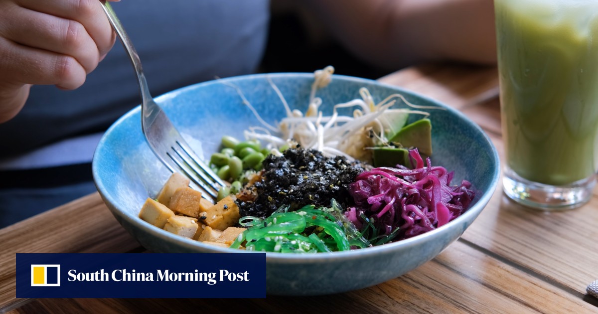 "Boost Brain Health and Ward Off Dementia with These 5 Nutrients"