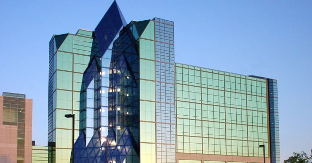 Featured image for Missing Man Found After 25 Years Thanks to Sister's Discovery in News Article