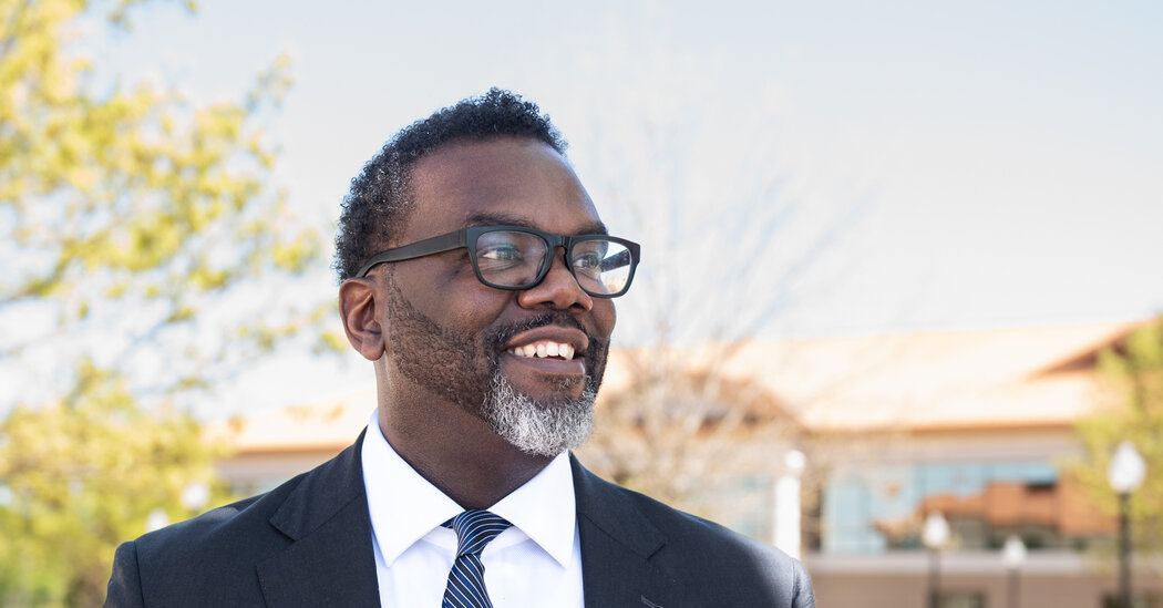 "Chicago Mayoral Race Sparks Fiery Debates and Endorsement Splits"
