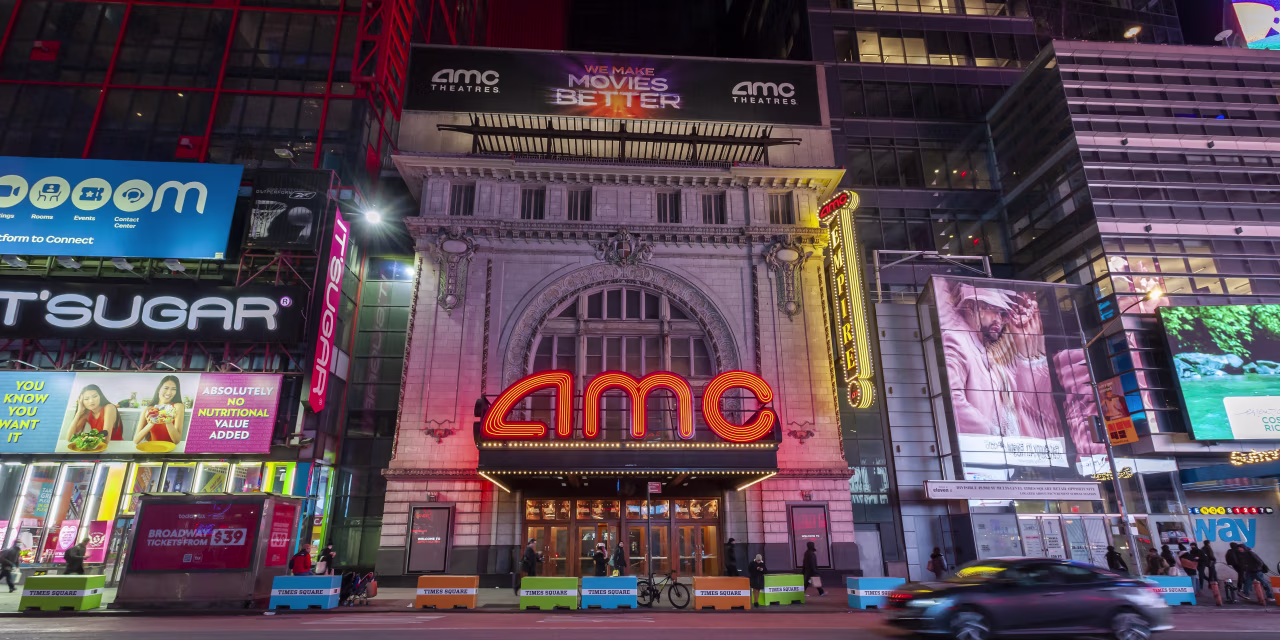 Featured image for AMC Faces Legal Battle with Meme-Stock Investors