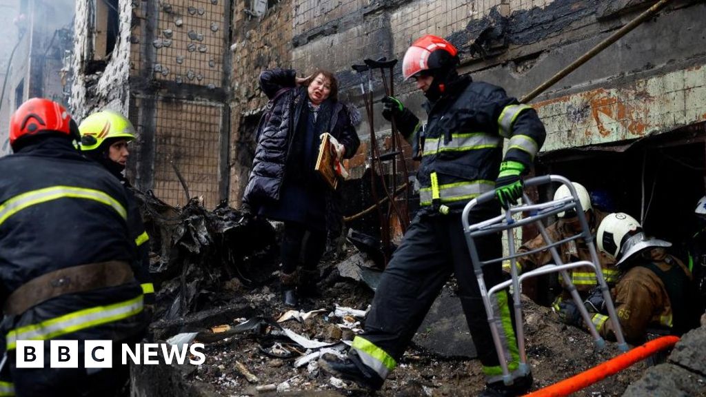 "Putin Escalates Offensive: Deadly Missile Barrage Strikes Kyiv and Kharkiv"