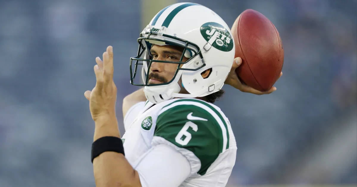 Former NFL QB Mark Sanchez stabbed in Indianapolis, in stable condition