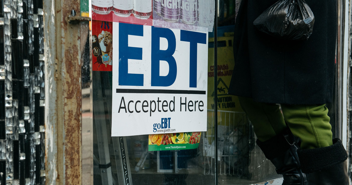 "Kansas Implements New Work Requirements for Food Assistance Recipients Amid Veto Overrides"