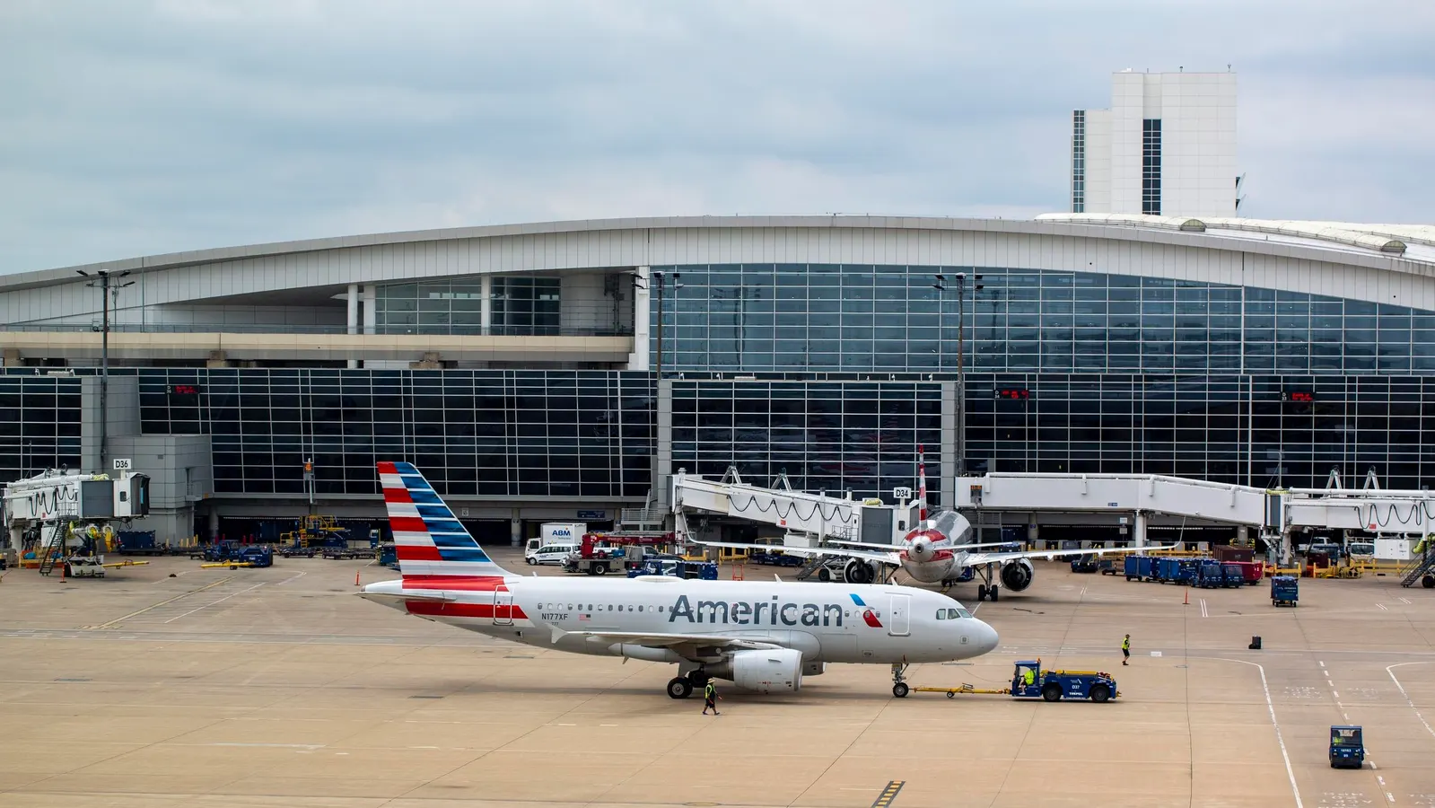 Featured image for DFW Airport Faces Major Delays and Cancellations During Labor Day Weekend