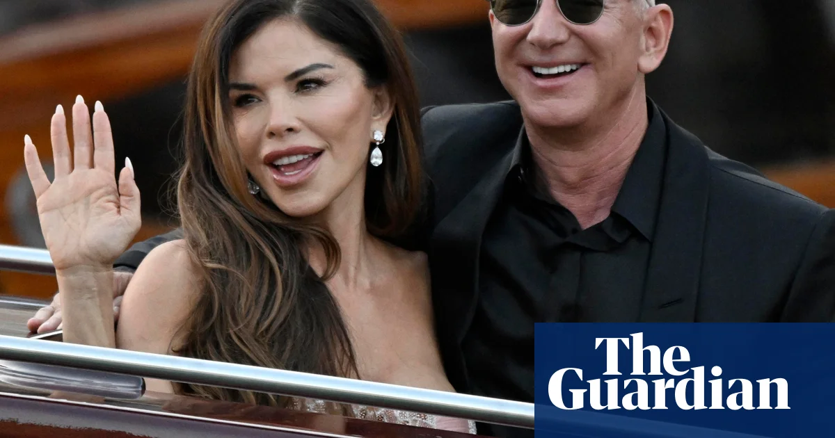 Featured image for Star-Studded Finale to Bezos-Sánchez Venice Wedding Extravaganza