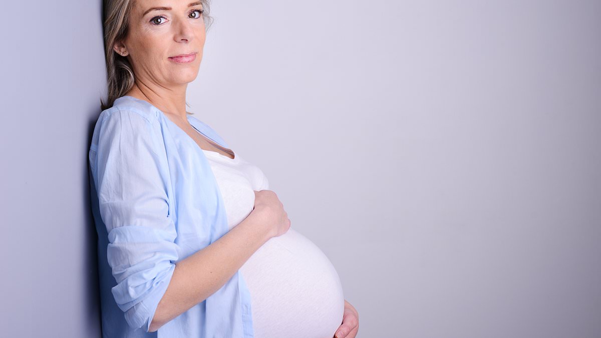 "Pre/Postnatal Nutrition's Impact on Childhood Obesity Risk and Pregnancy Outcomes"