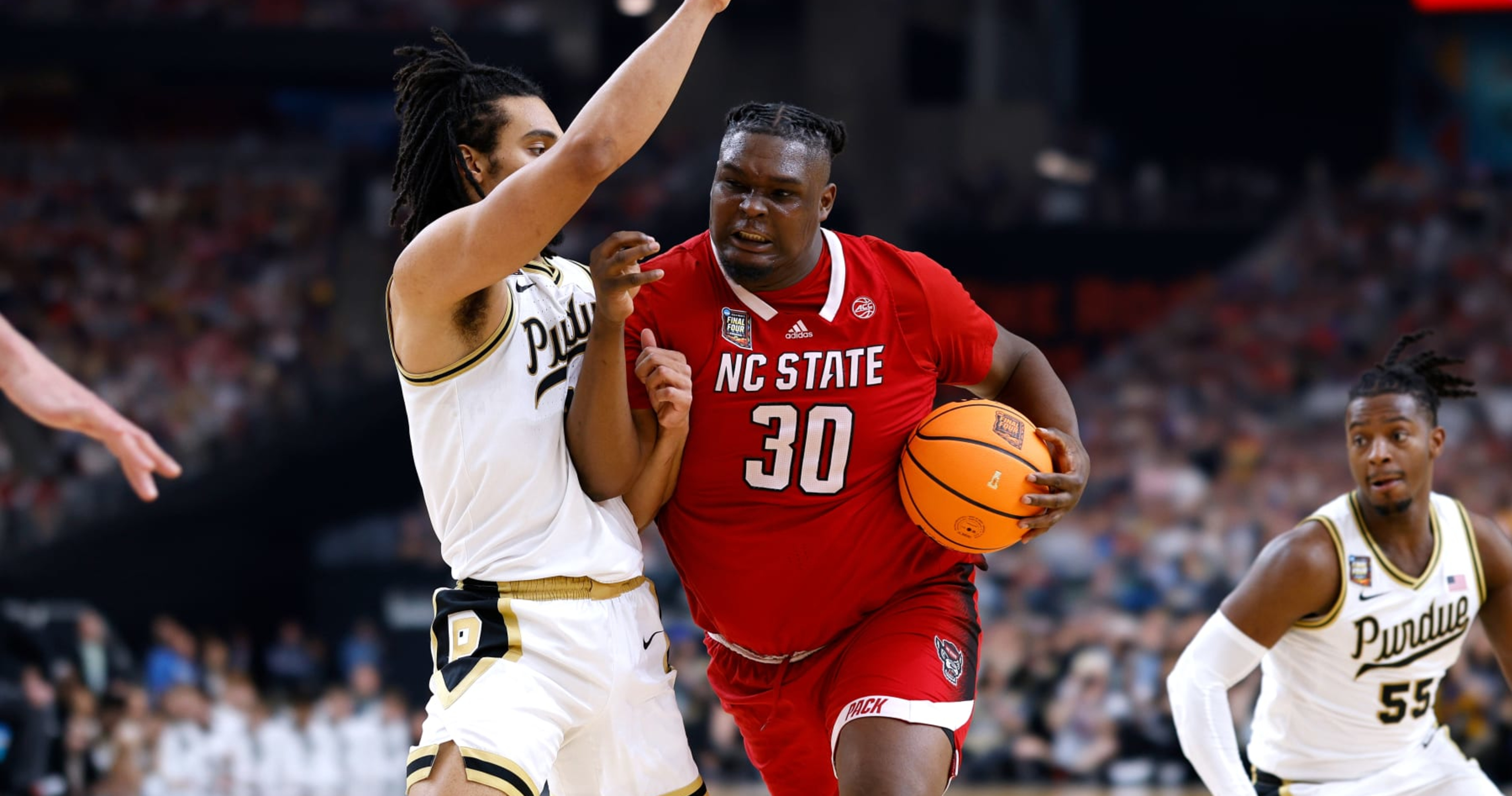 Featured image for "DJ Burns Sheds 45 Pounds for NBA Draft Workouts"