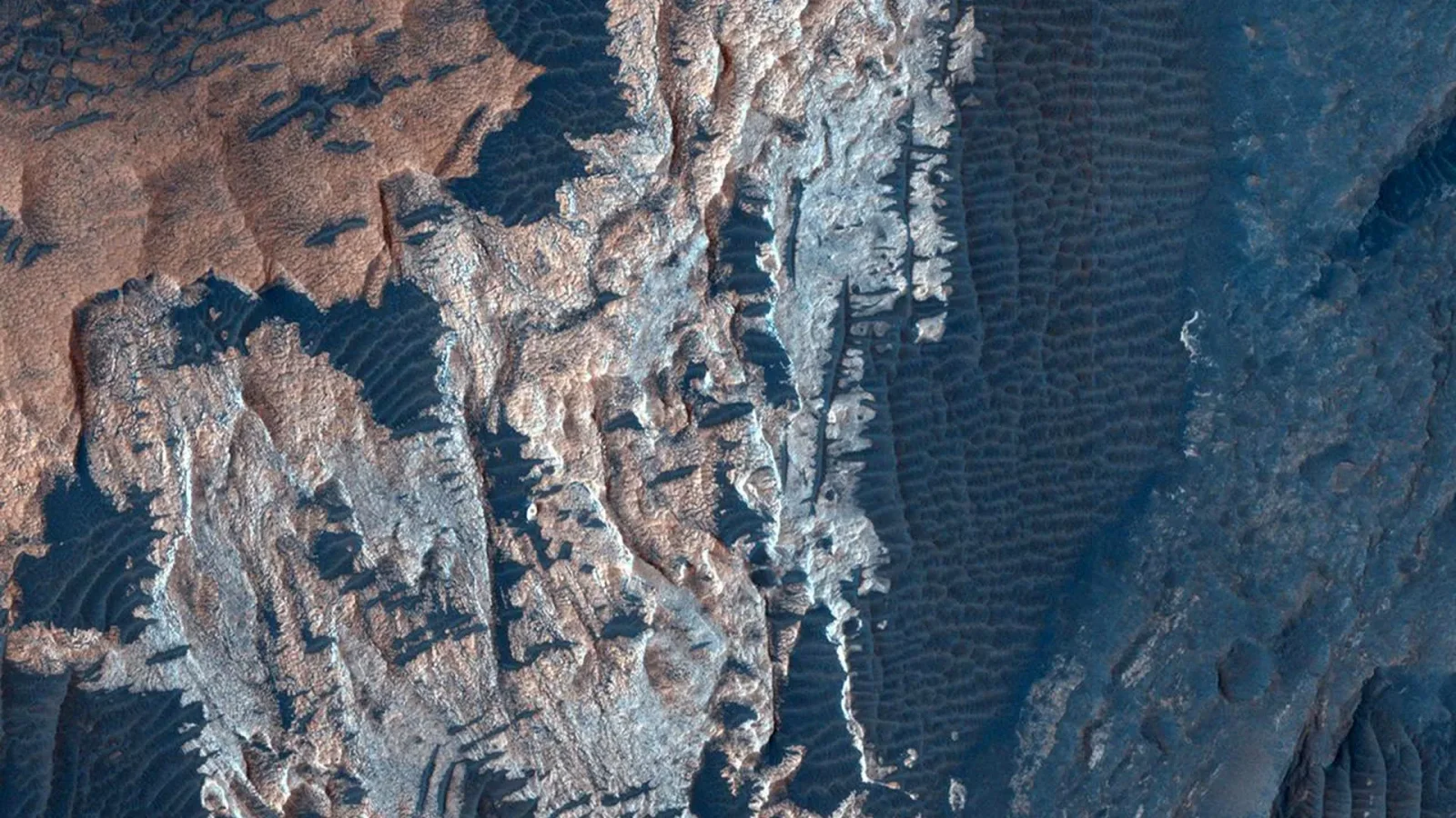 Mars May Reveal a Brand-New Mineral Formed by Heat and Water