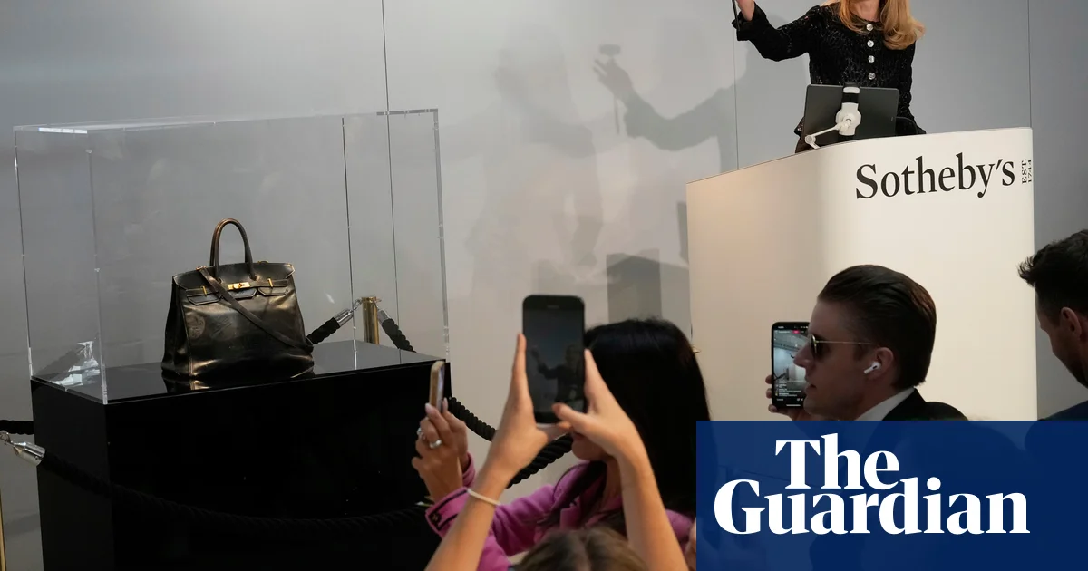 Featured image for Jane Birkin’s Original Hermès Bag Sells for €8.6 Million at Auction