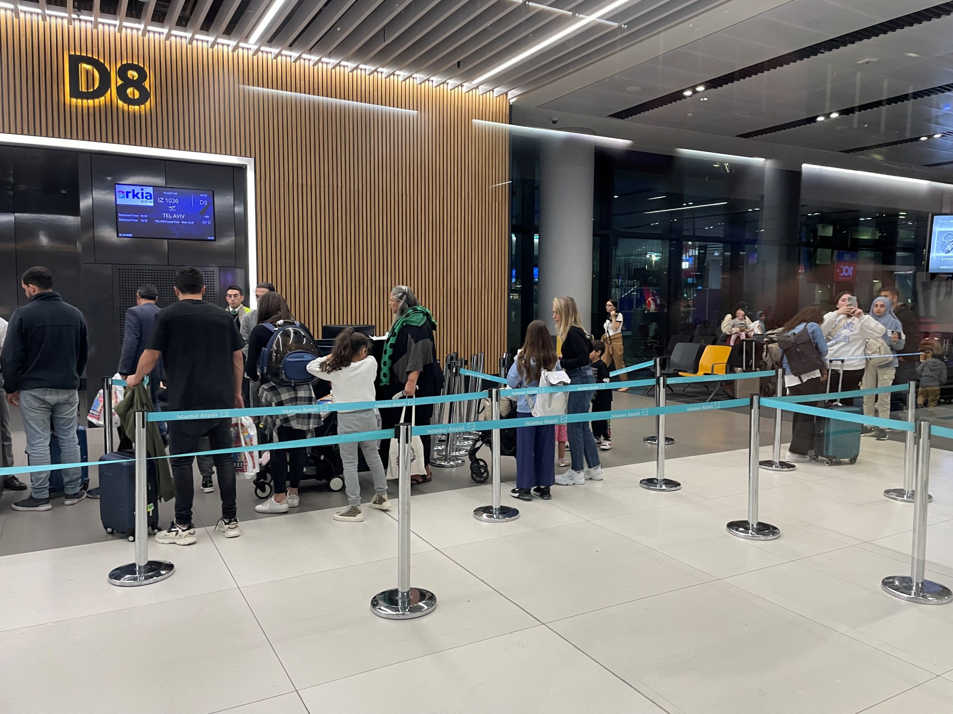 Israel Urges Immediate Evacuation of Citizens from Egypt and Jordan Amidst Gaza Conflict