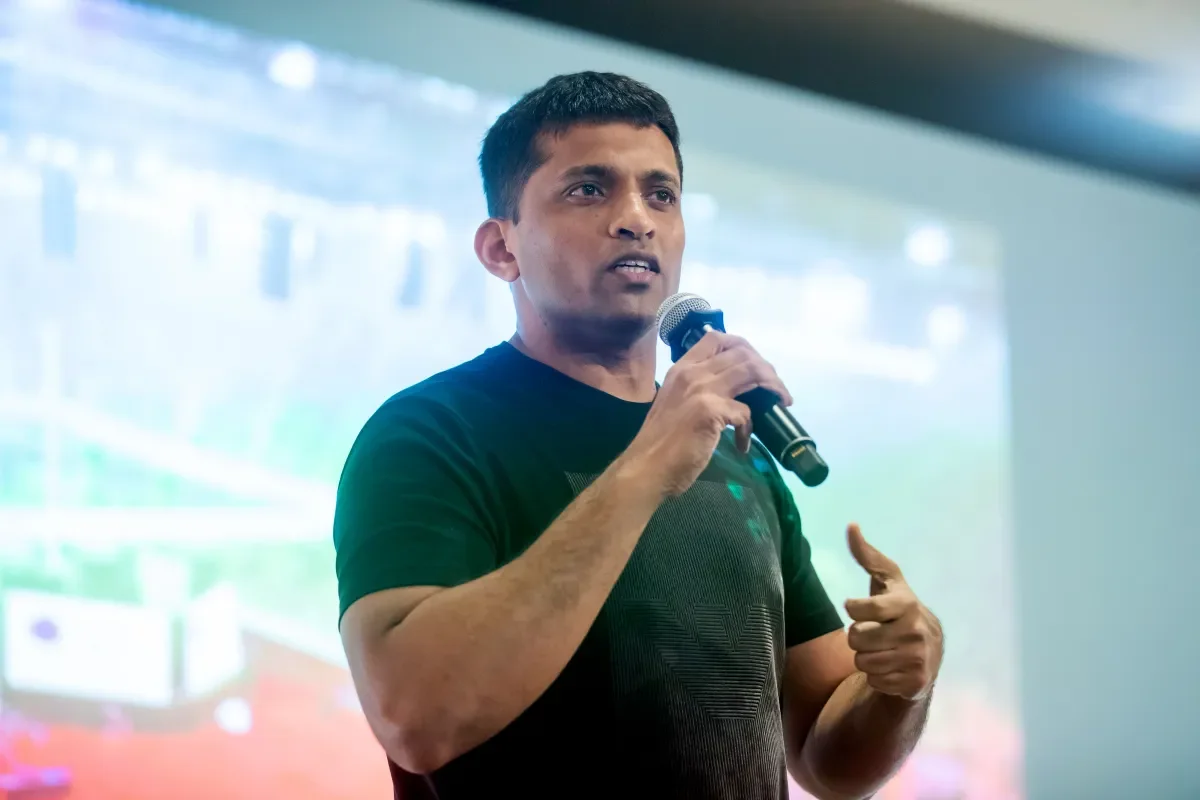 Featured image for Byju's faces turmoil as executives resign and auditor quits.