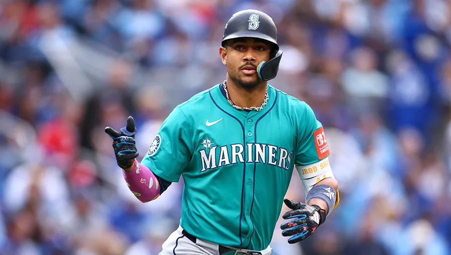 Mariners Aim to Seal ALCS Victory Amid Blue Jays' Challenges