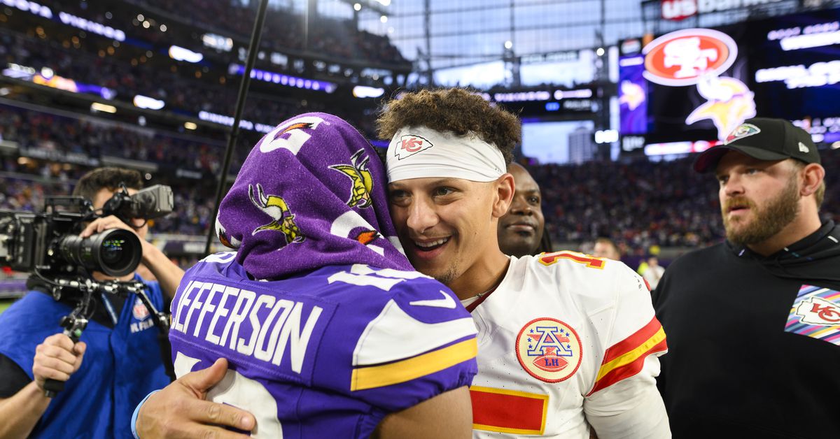 Featured image for "Justin Jefferson's Record Deal Reshapes NFL Pay Landscape"