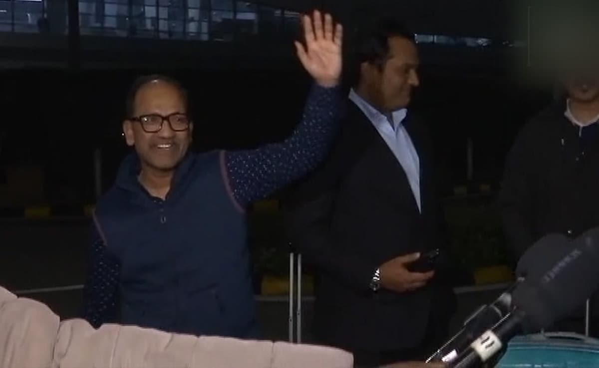 Featured image for "Qatar Frees Indian Navy Veterans After PM Modi's Intervention"