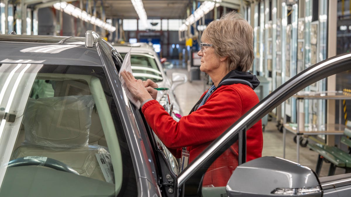 UAW Strikes at GM and Stellantis Plants, Expanding Labor Disputes