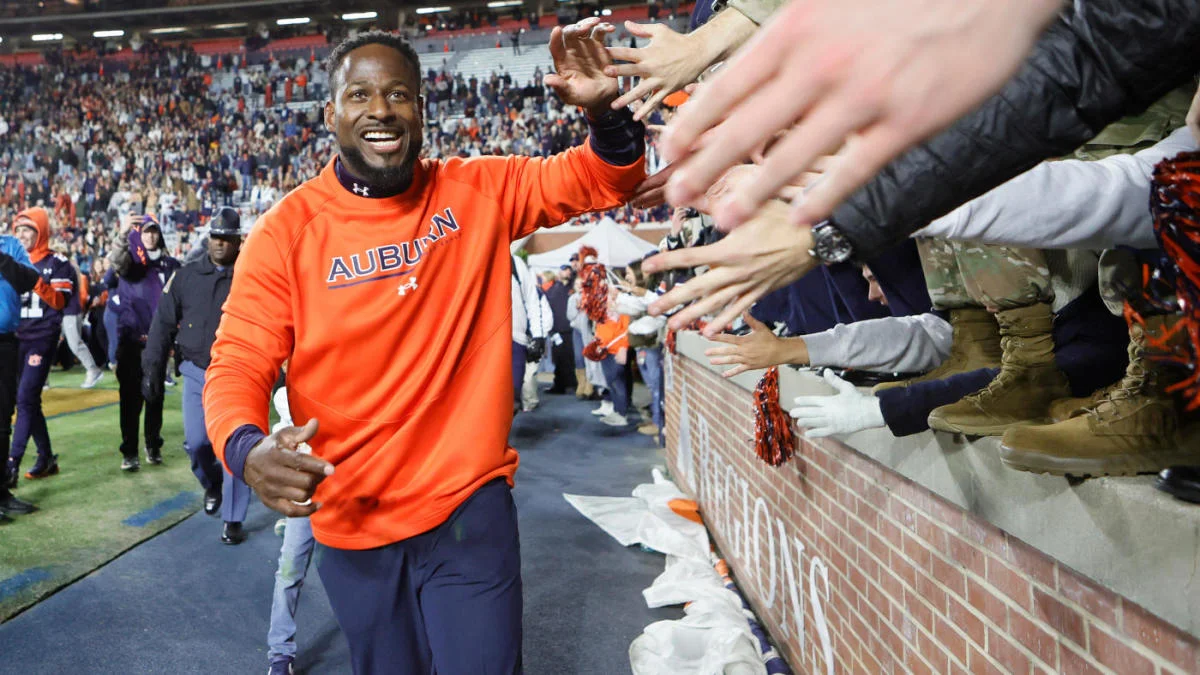"Auburn Coaching Shake-Up: Cadillac Williams and Zac Etheridge Resign"