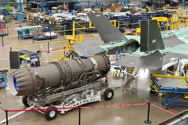 Featured image for Separating Engine Upgrade from F-35 Program Urged by GAO.