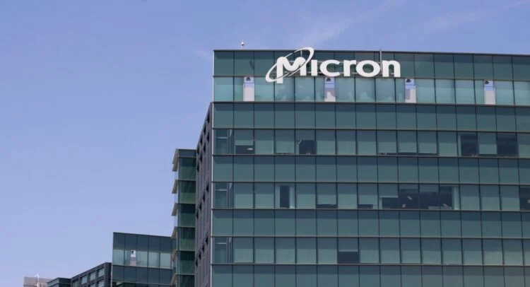 Micron Prepares for Q4 Earnings Amid AI Demand and Market Expectations