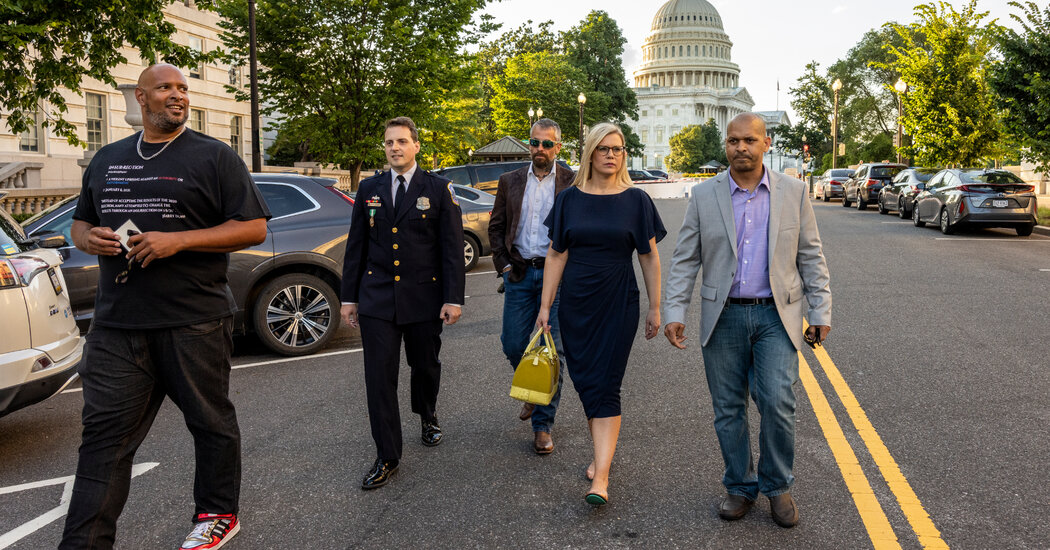Featured image for Jan. 6 Rioter Ordered to Pay $500K to Officer's Family After Suicide