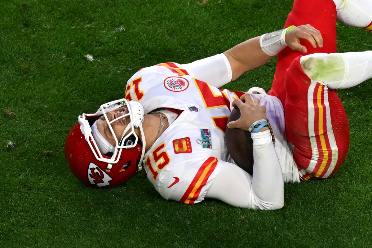 Patrick Mahomes' Lingering Ankle Injury Raises Concerns for Chiefs Camp.