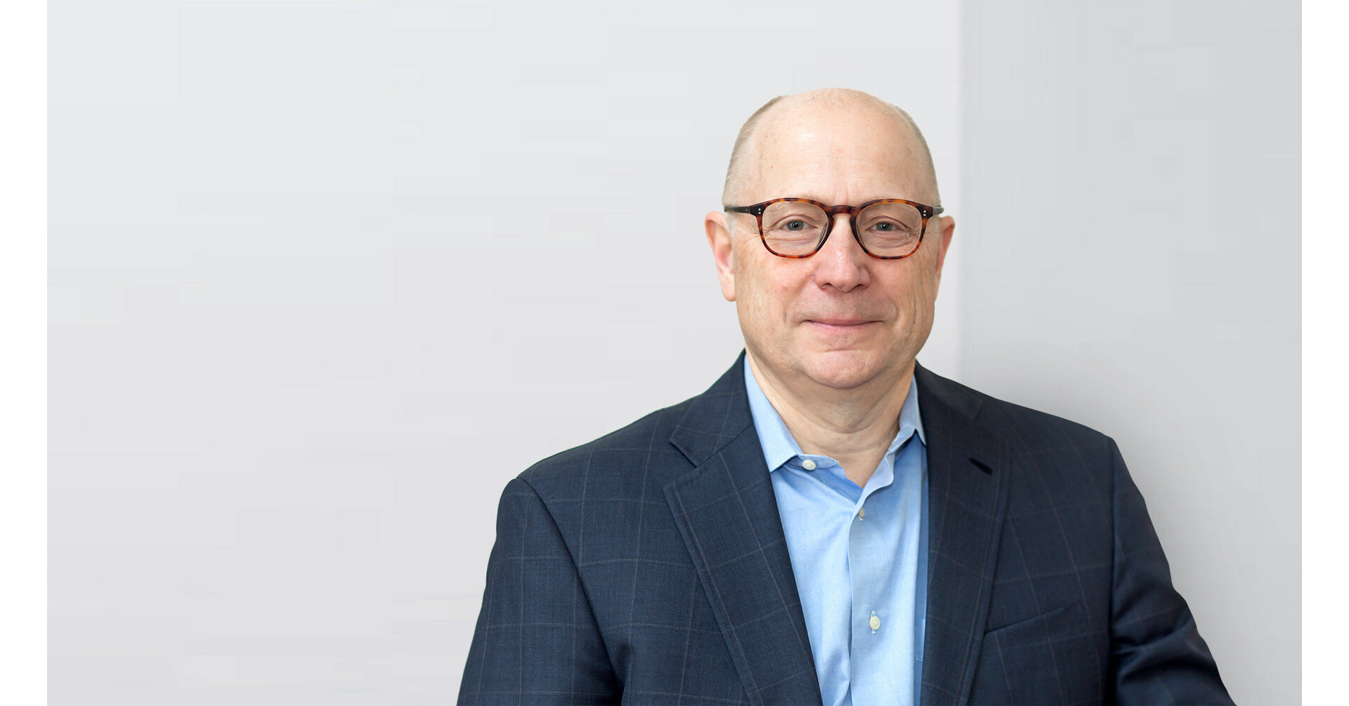 "Nikola's Leadership Shift: Stephen Girsky Takes the Helm as CEO"