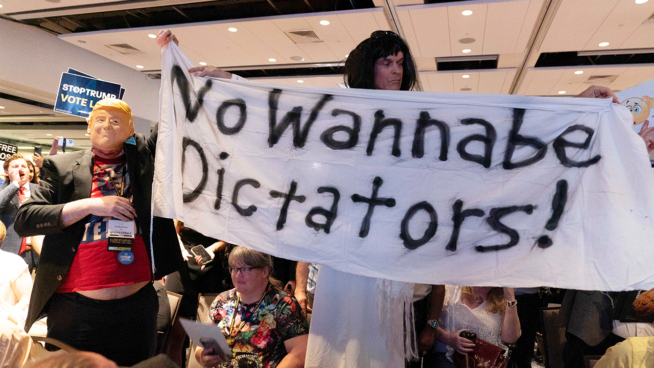 Featured image for Trump Booed While Seeking Libertarian Nomination at Convention