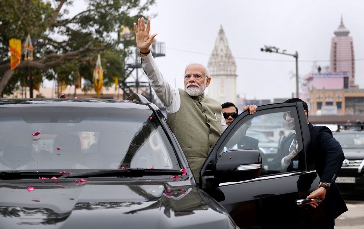 "100 Chartered Planes to Land in Ayodhya for Ram Temple Inauguration"
