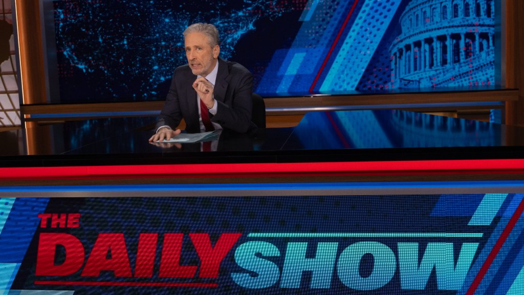 "Jon Stewart's Return to 'The Daily Show' Garners Record Ratings and Sharp Political Commentary"