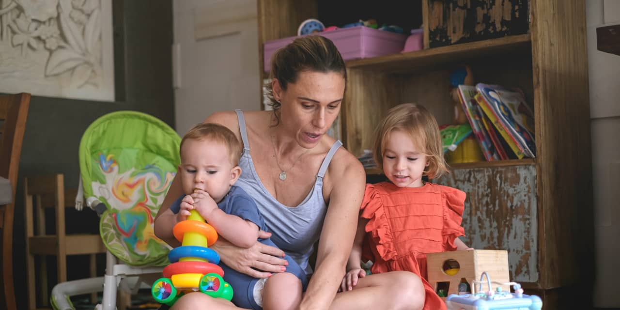 Featured image for Navigating Financial Struggles as a Single Parent: Seeking Solutions Amidst Abandonment