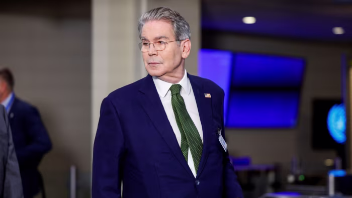 US and Argentina Discuss $20 Billion Swap Line to Support Peso