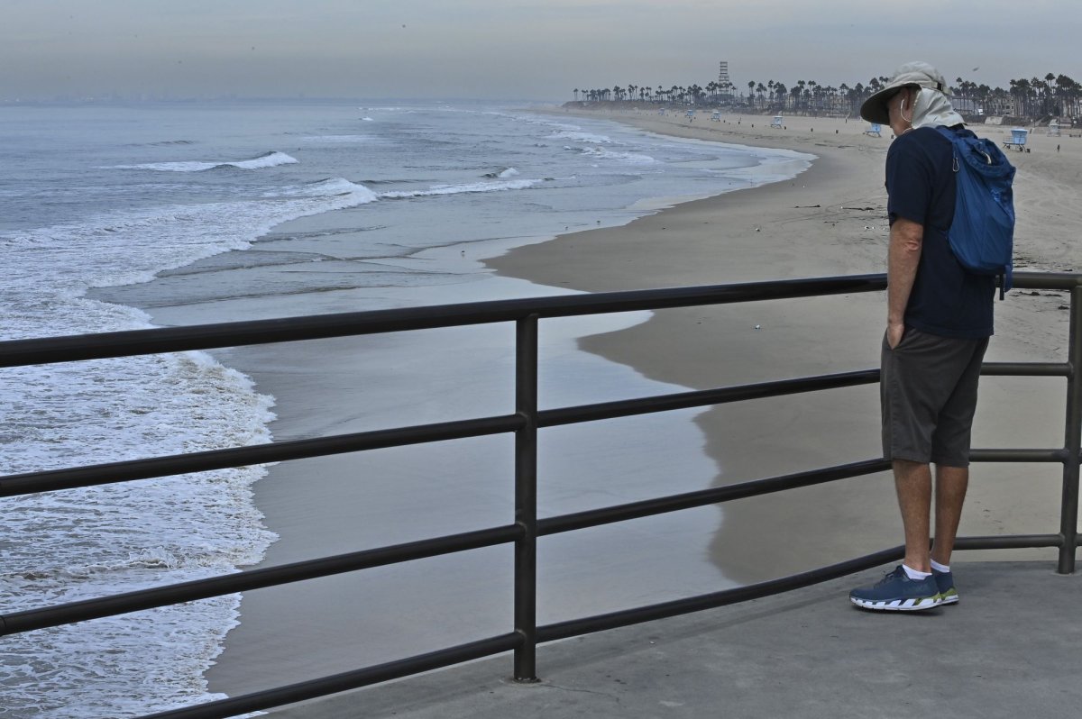 Featured image for "WWII-Era Practice Bomb Discovered on Santa Cruz Beach"