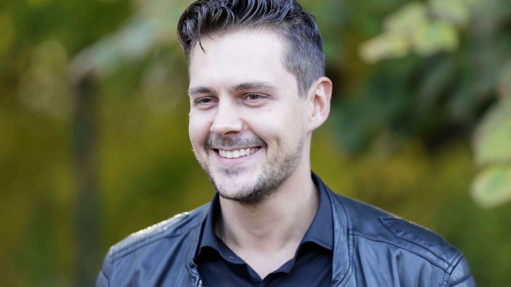 Featured image for HBO's 'The White Lotus' Axes Miloš Biković Over Ukraine Controversy