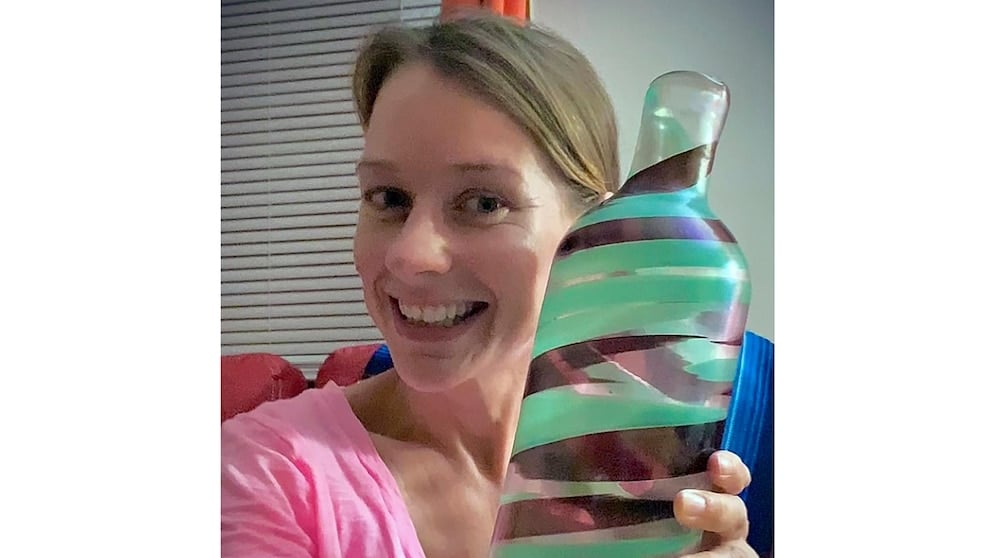 Featured image for From Thrift Store Bargain to Auction Sensation: $3.99 Goodwill Vase Sells for $107,000