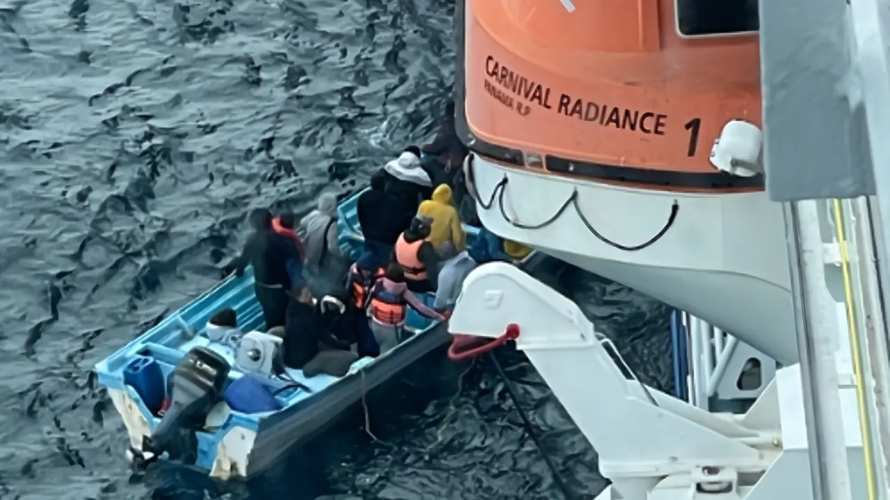 Featured image for Carnival Cruise Ship Rescues 25 Stranded at Sea