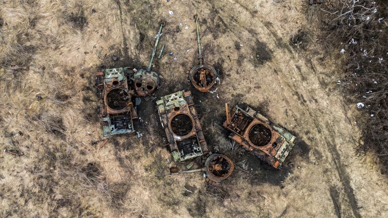 "Analysts: Russia's Ability to Sustain War Effort for Years Despite Equipment Losses"