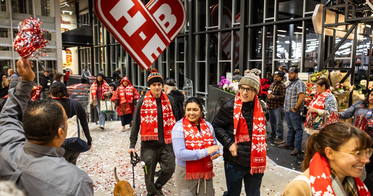 Featured image for H-E-B Revives Historic South Congress Store Amid Austin Expansion